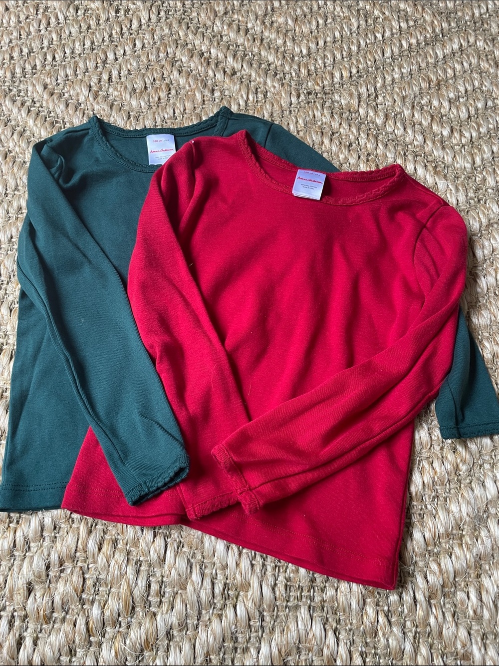 Hanna Andersson red and green long sleeve Pima cotton girls shirts size 4
